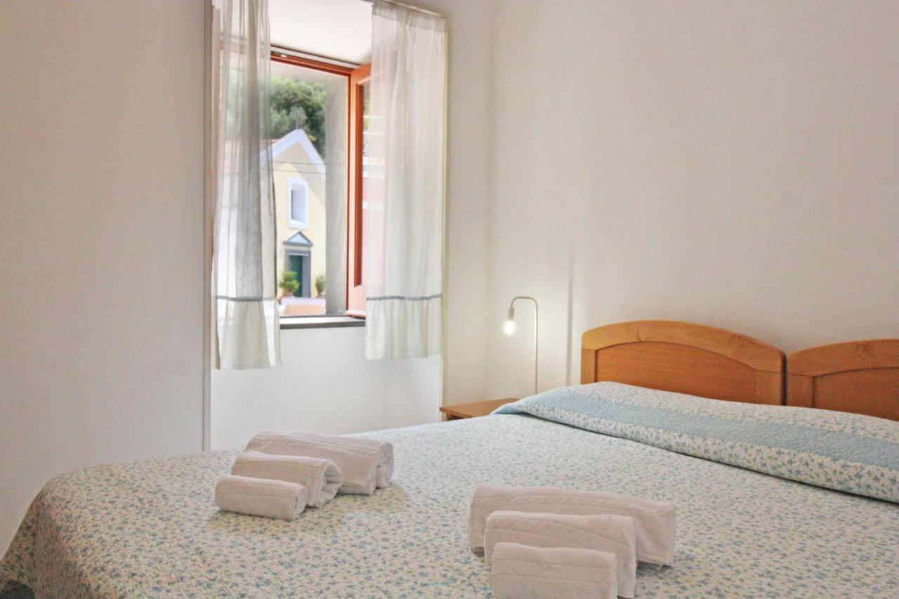 Apartamento Mimi Sul Mare Massa Lubrense Exterior foto