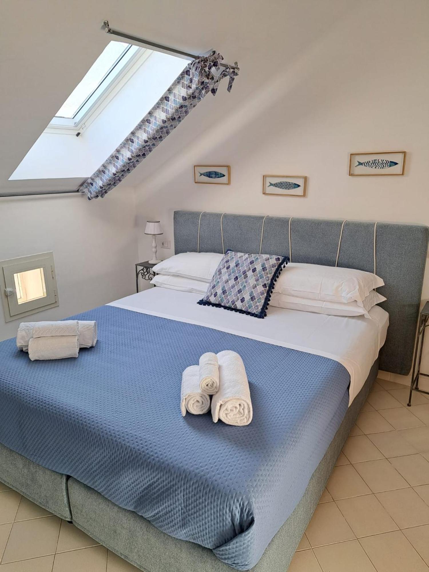Apartamento Mimi Sul Mare Massa Lubrense Habitación foto