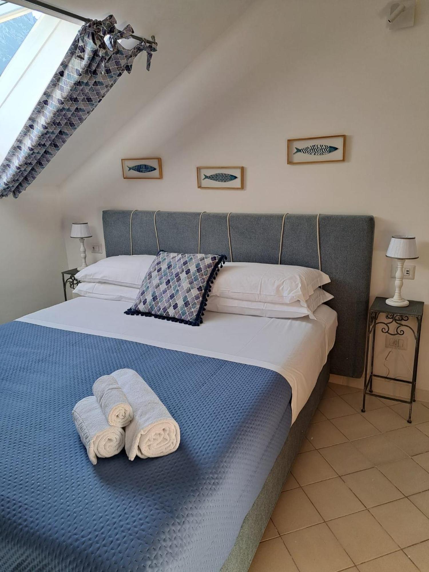 Apartamento Mimi Sul Mare Massa Lubrense Habitación foto