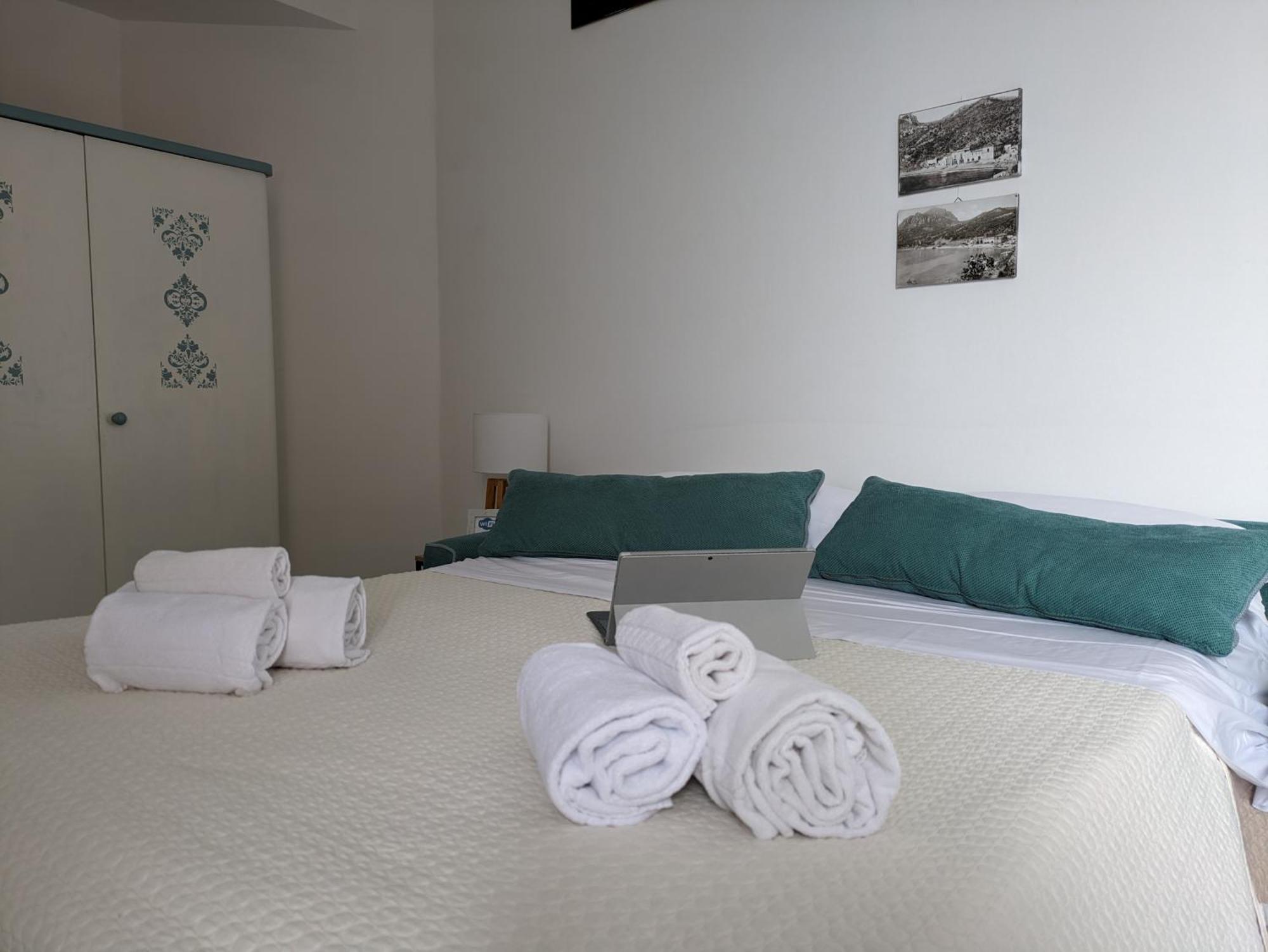 Apartamento Mimi Sul Mare Massa Lubrense Habitación foto